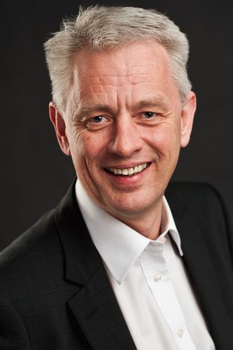 Henning Hansen